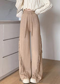 Well Tailored Pants with a Graceful Silhouette