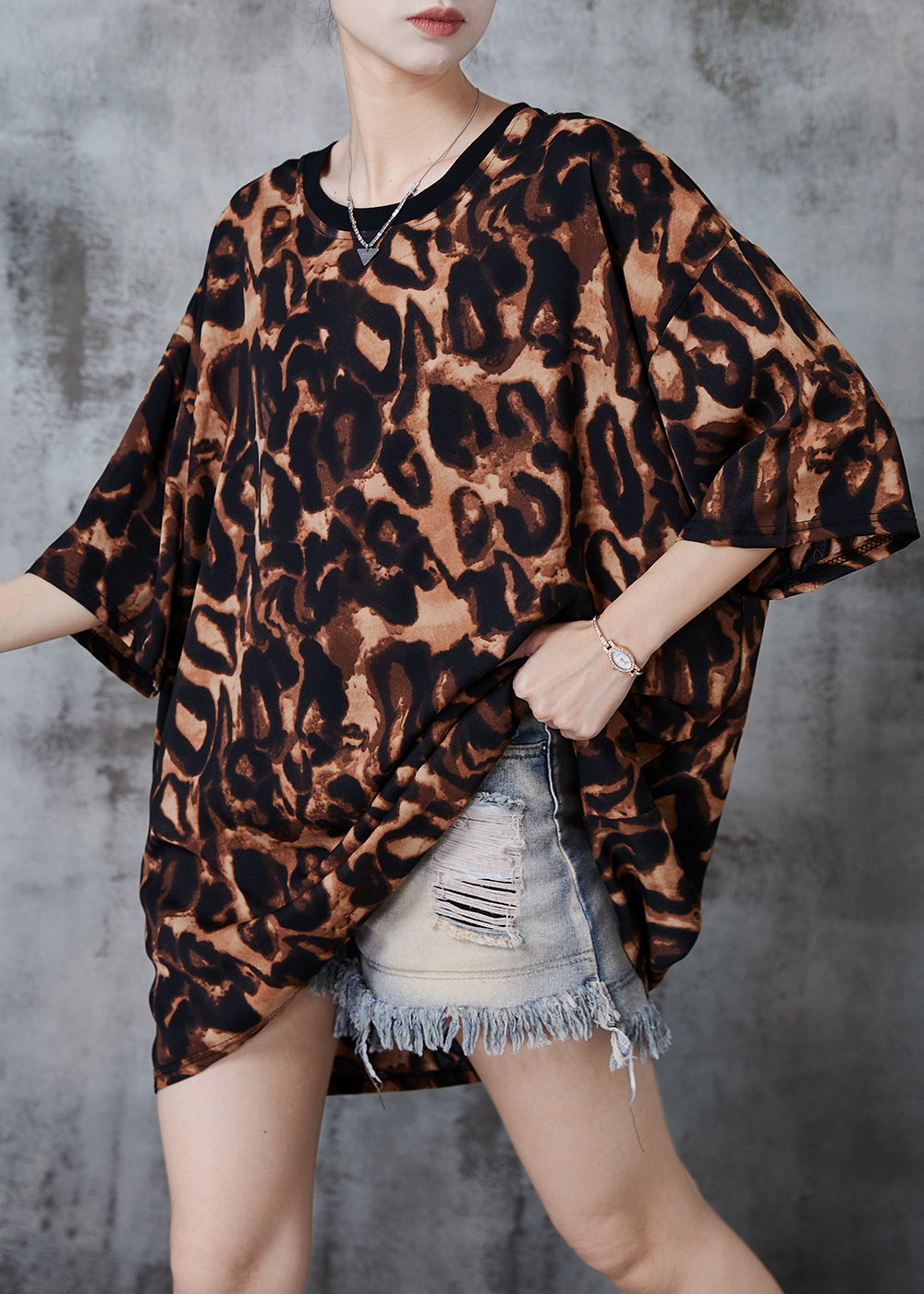 A Vintage Style Top with Delicate Timeless Details