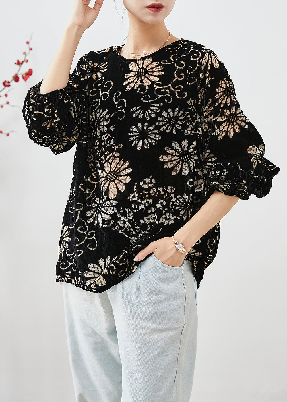 Well Tailored Shirt with a Graceful Silhouette