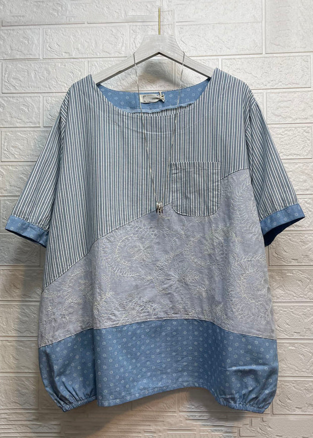 A Vintage Style Top with Delicate Timeless Details
