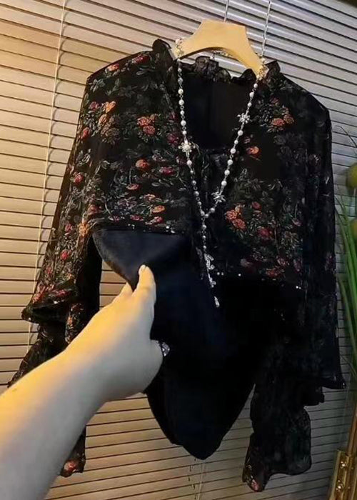 Classic Vintage Top with a Flattering Fit