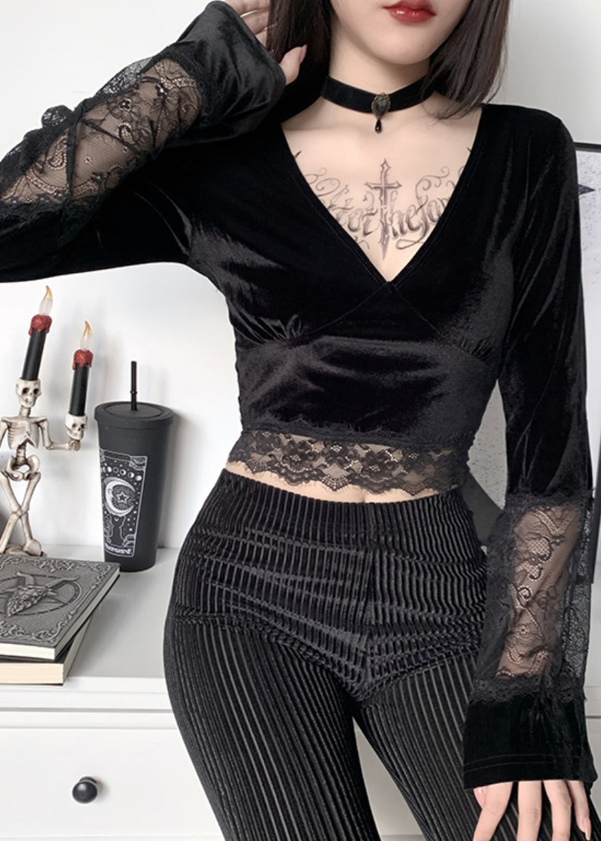 Polished Top with an Effortless Classic Look