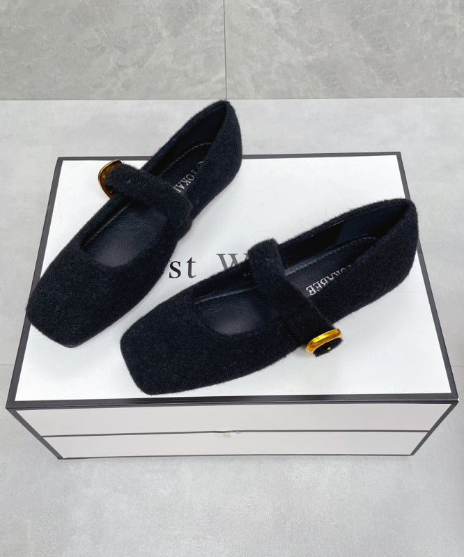 Chic Orthopedic Shoes with Unique Design