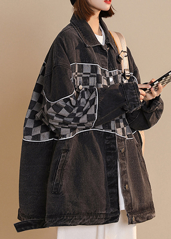 Beautifully Finished Coat in a Timeless Design