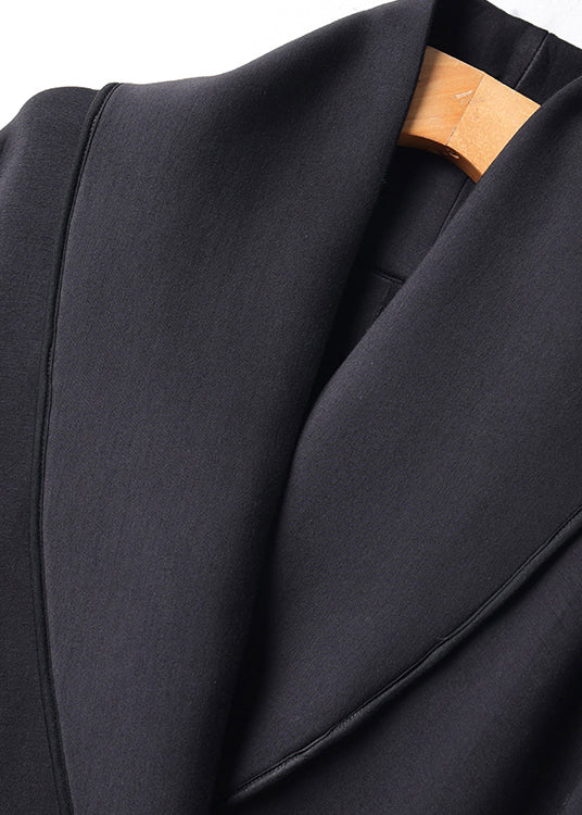 Effortlessly Elegant Coat with a Timeless Design