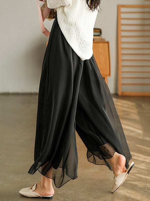 Classic Vintage Pants with a Flattering Fit
