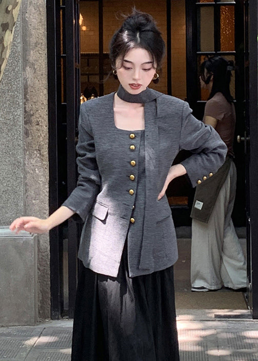 Elegantly Styled Coat for Everyday Wear