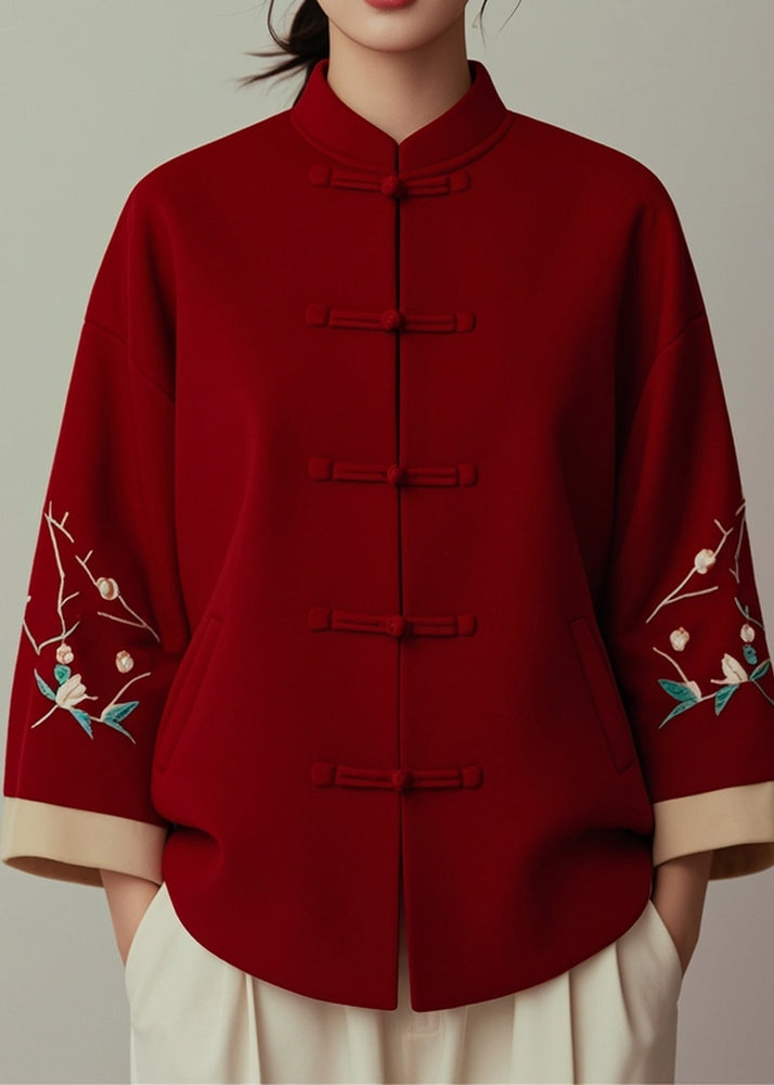 Elegantly Styled Coat for Everyday Wear