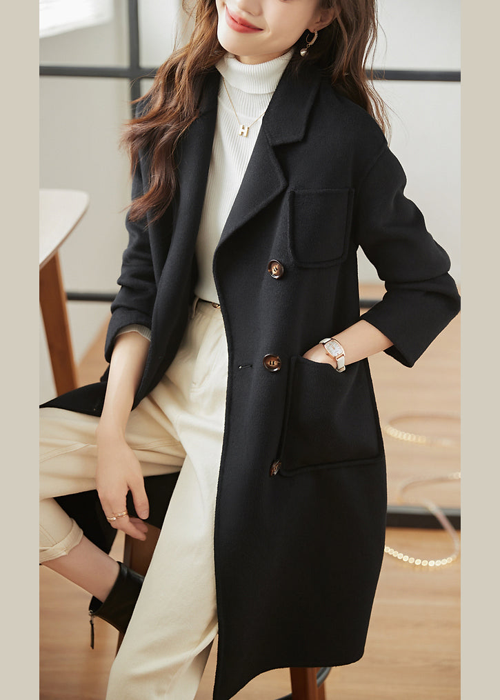 Gracefully Styled Coat for Any Occasion