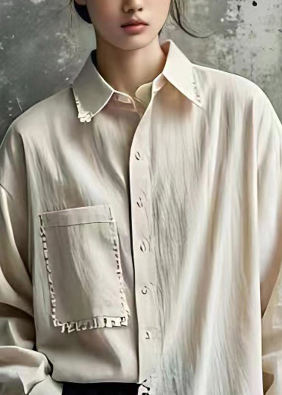 Classic Vintage Shirt with a Flattering Fit