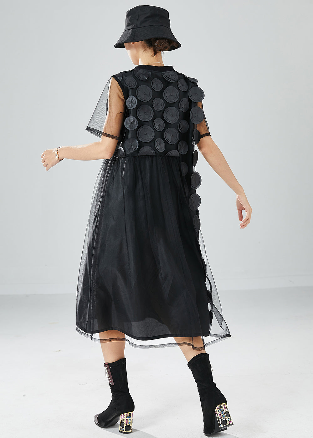Beautifully Crafted Dress in a Classic Style