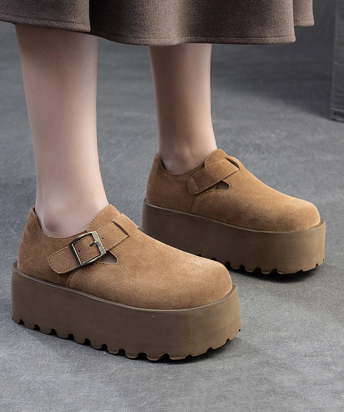 Graceful Orthopedic Shoes for Modern Look