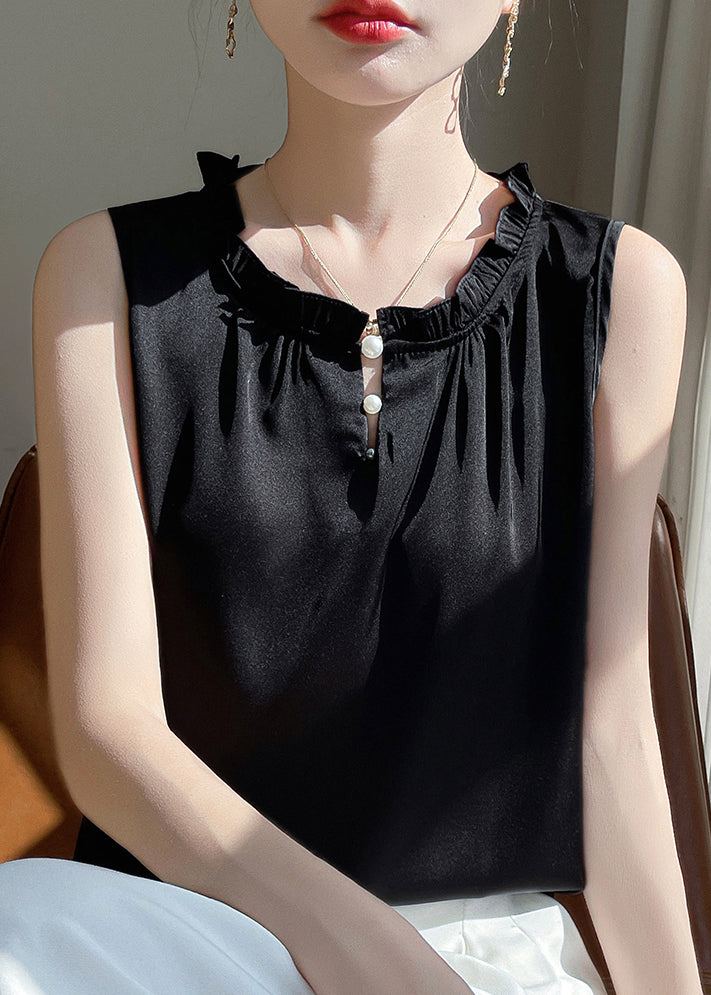 Classic Vintage Blouse with a Flattering Fit