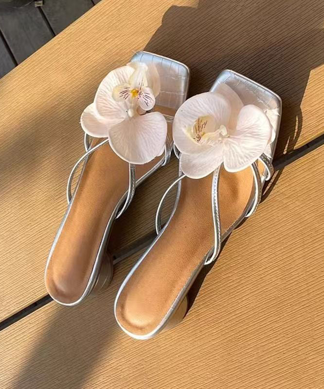 Graceful Orthopedic Sandals for Modern Look