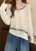 Classic Vintage Sweater with a Flattering Fit