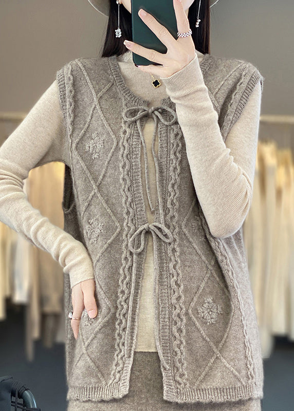 Beautifully Finished Coat in a Timeless Design