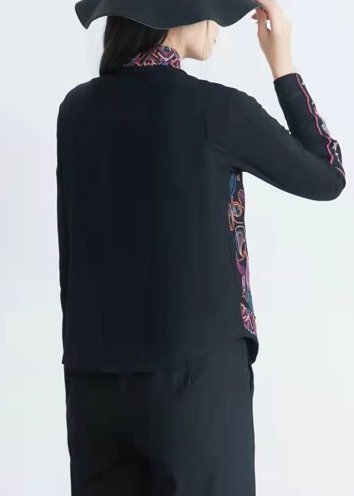 Effortlessly Elegant Coat with a Timeless Design