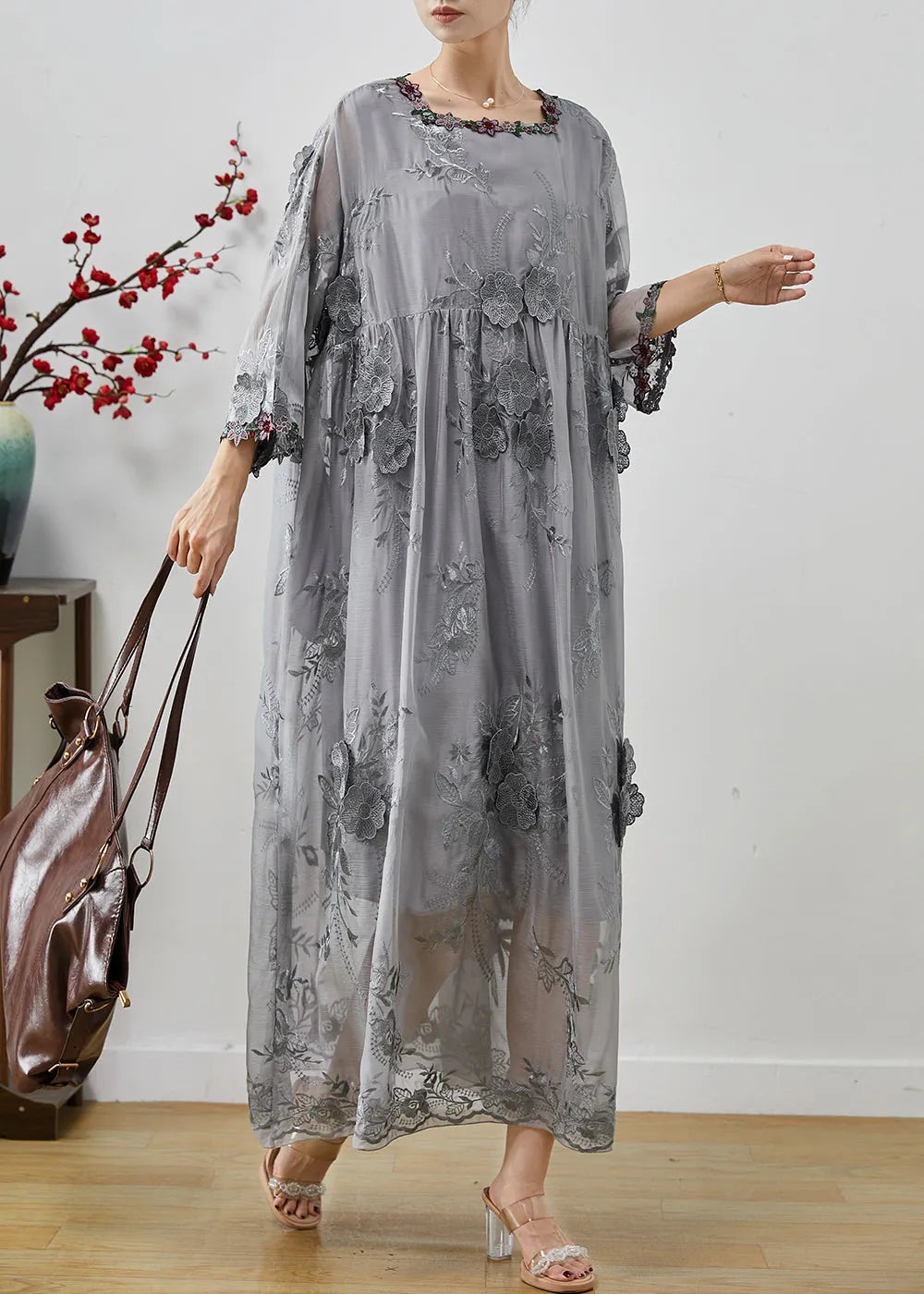 Classic Vintage & Enduringly Stylish Dress