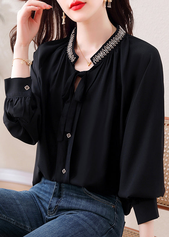 Classic Vintage Shirt with a Flattering Fit
