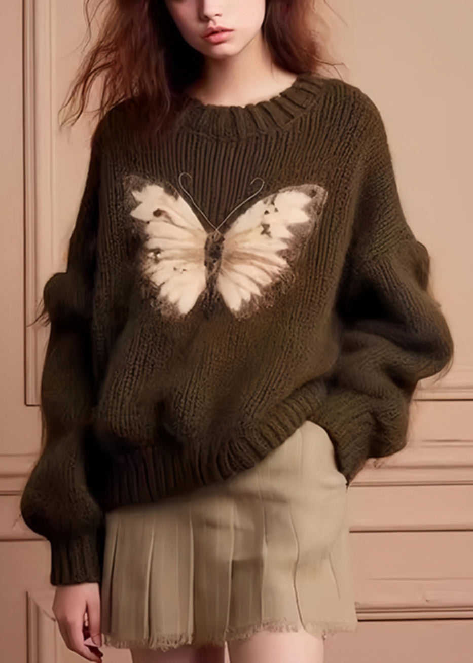 Beautifully Finished Sweater in a Timeless Design