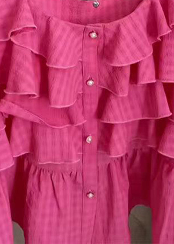 Well Tailored Top with a Graceful Silhouette