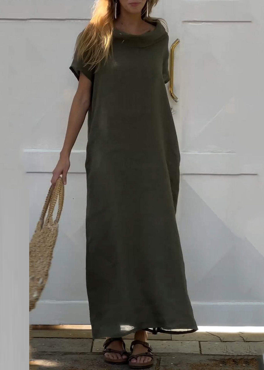 Effortlessly Elegant Dress with a Timeless Design