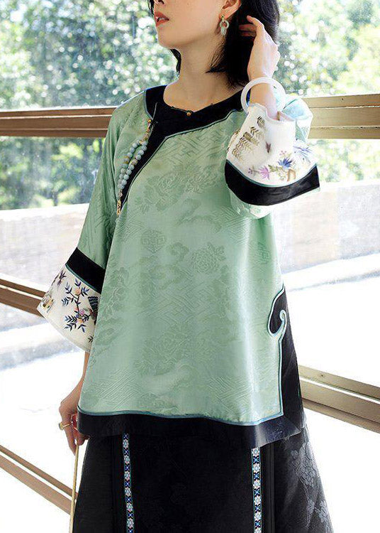 Gracefully Styled Shirt for Any Occasion