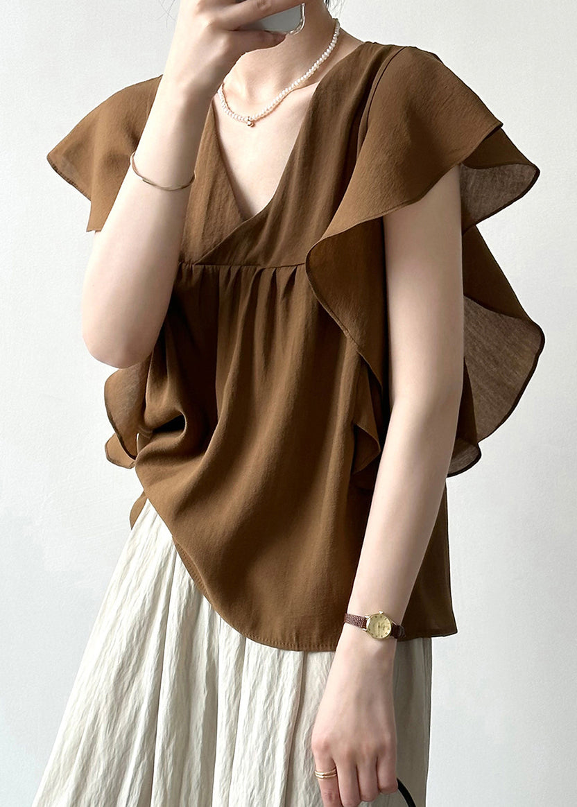 Well Tailored Top with a Graceful Silhouette