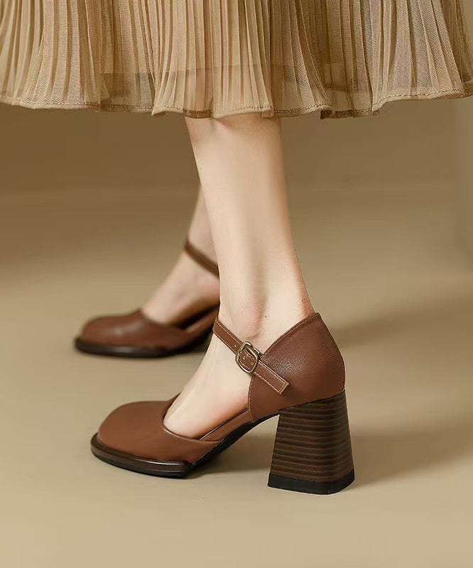 Graceful Orthopedic Sandals for Modern Look