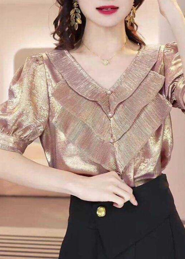 A Vintage Style Shirt with Delicate Timeless Details