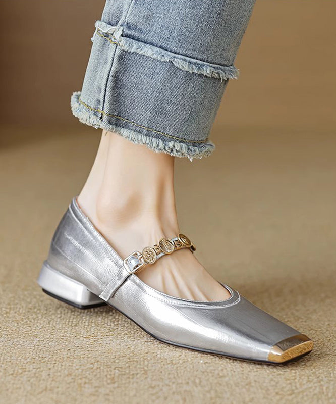 Chic Orthopedic Shoes with Unique Design