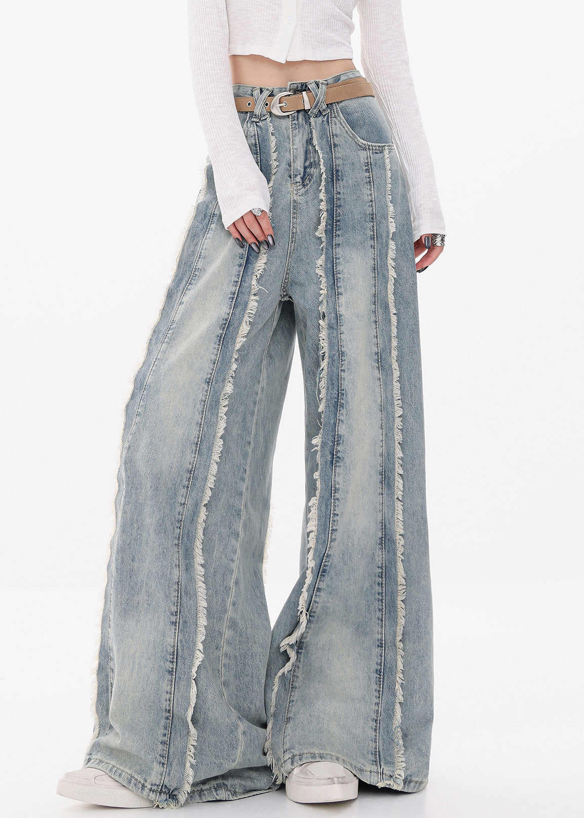 Sophisticated Pants with a Clean Classic Look