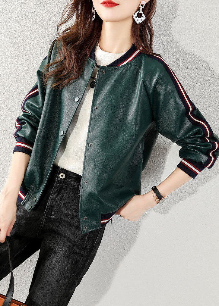Gracefully Styled Coat for Any Occasion
