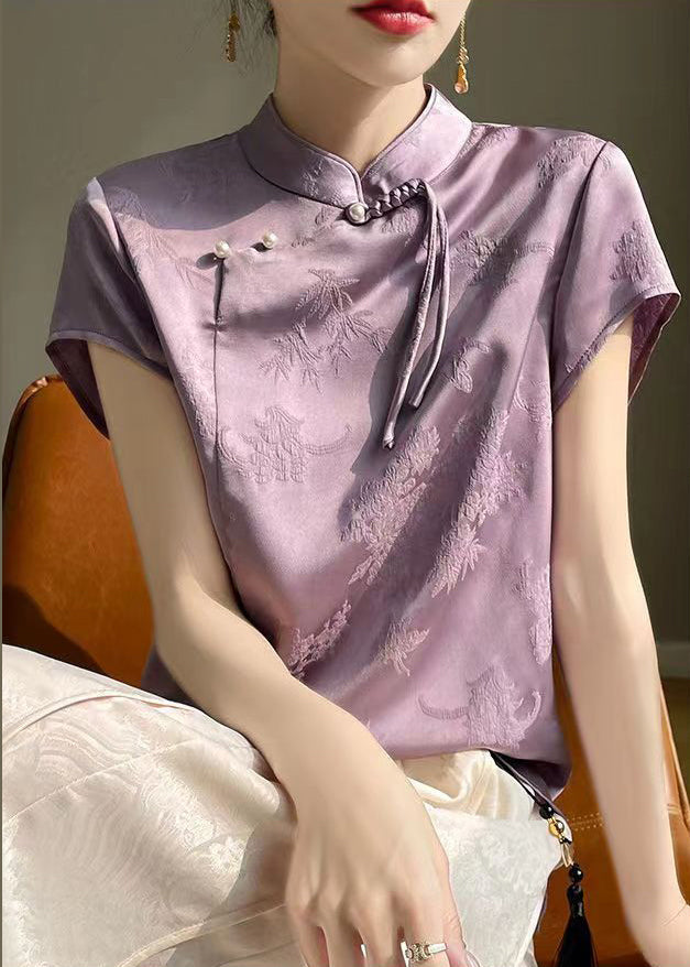 Polished Blouse with an Effortless Classic Look