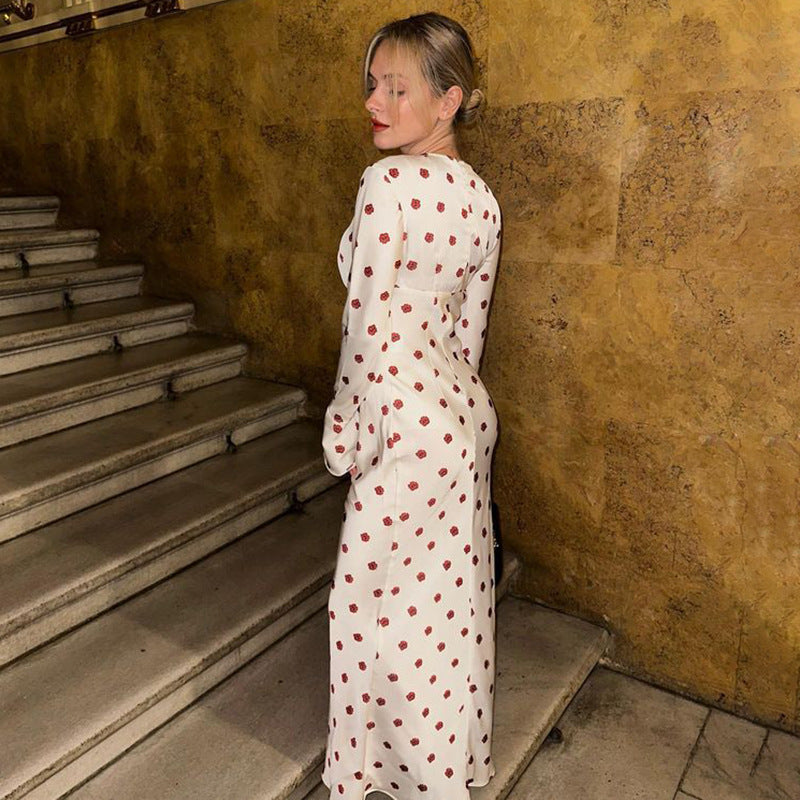 Classic Vintage & Enduringly Stylish Dress