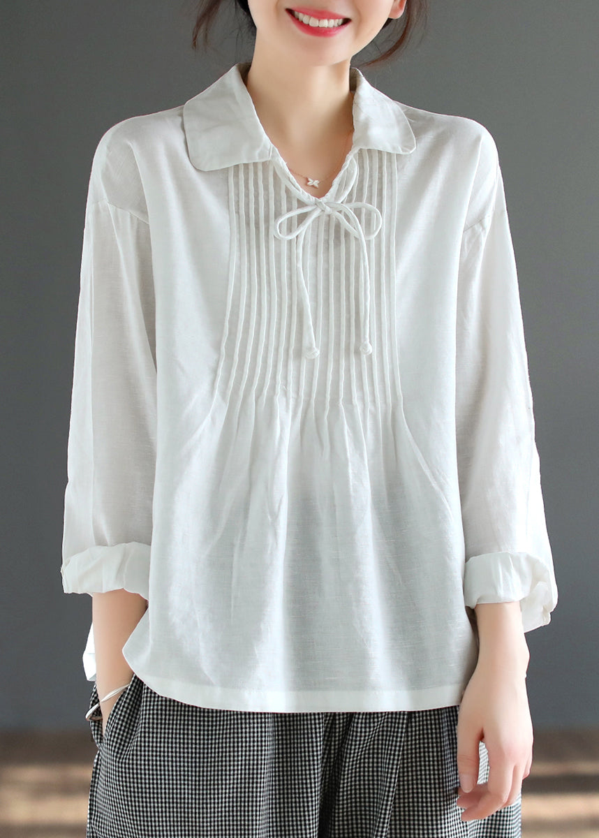 Sophisticated Blouse with a Clean Classic Look