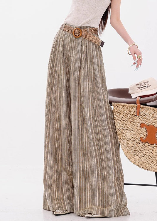 Effortlessly Elegant Pants with a Timeless Design