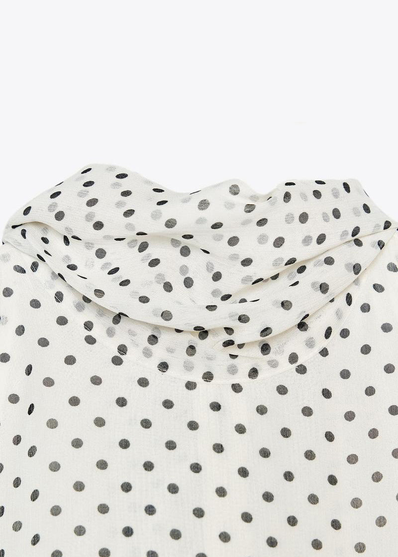 Classic Vintage Top with a Flattering Fit