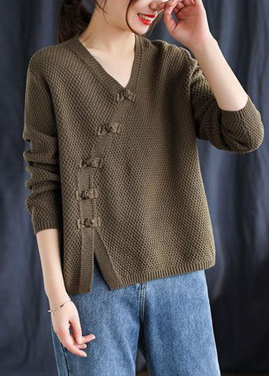 Polished Sweater with an Effortless Classic Look