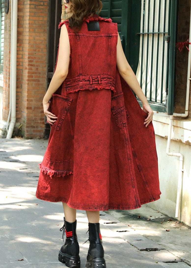 A Vintage Style Coat with Delicate Timeless Details