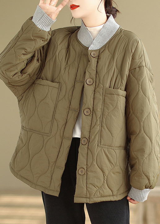Beautifully Finished Coat in a Timeless Design
