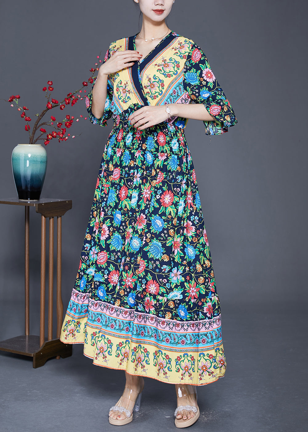 Classic Vintage & Enduringly Stylish Dress