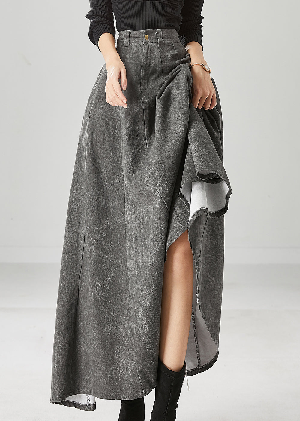 Well Tailored Garment with a Graceful Silhouette