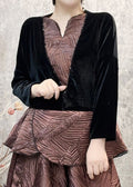 Effortlessly Elegant Top with a Timeless Design