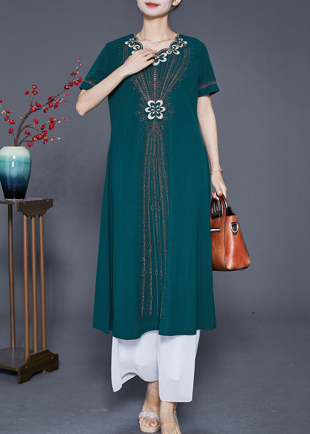Polished Dress with an Effortless Classic Look