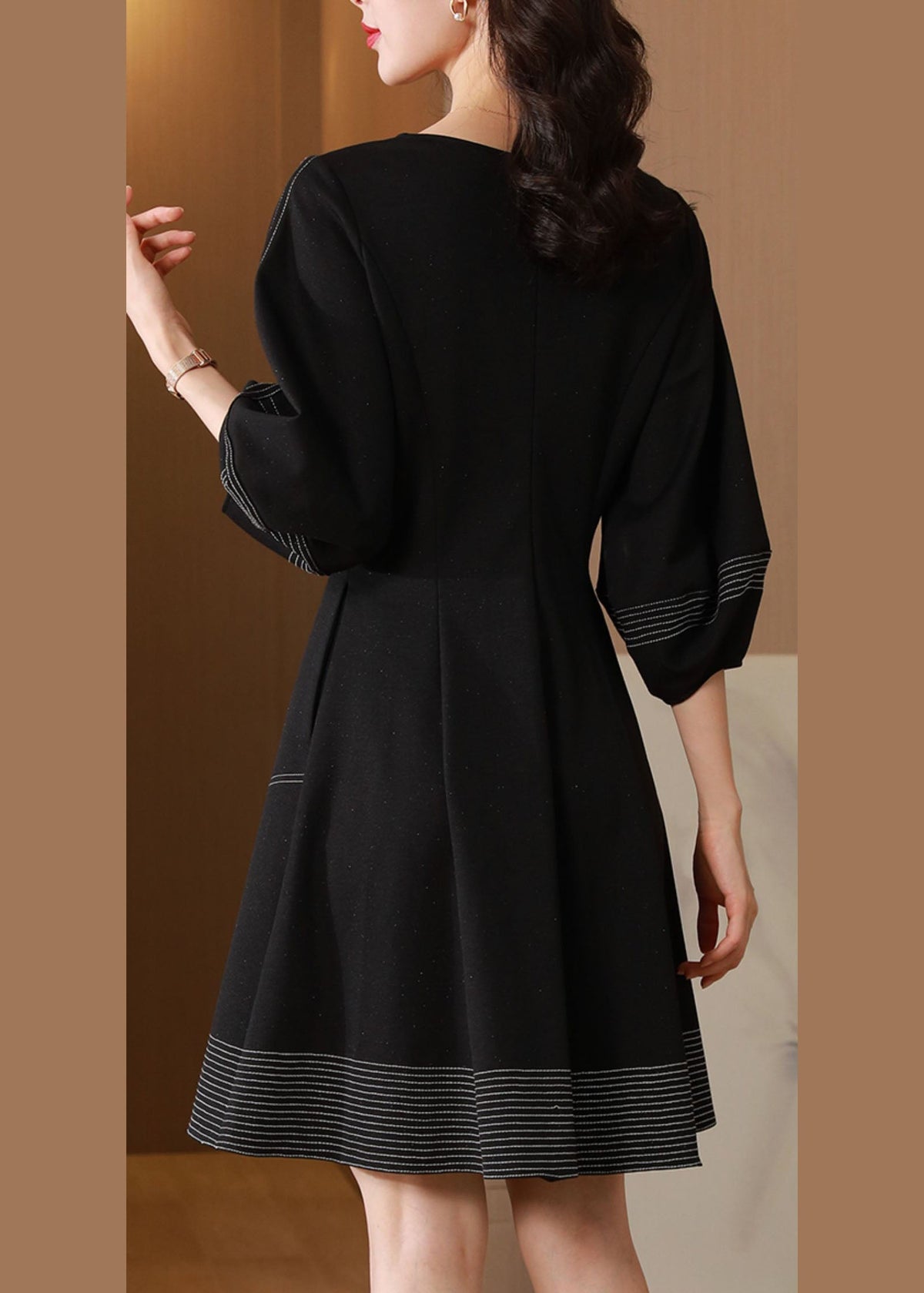 Polished Dress with an Effortless Classic Look