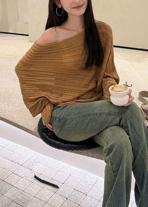 Effortlessly Elegant Sweater with a Timeless Design