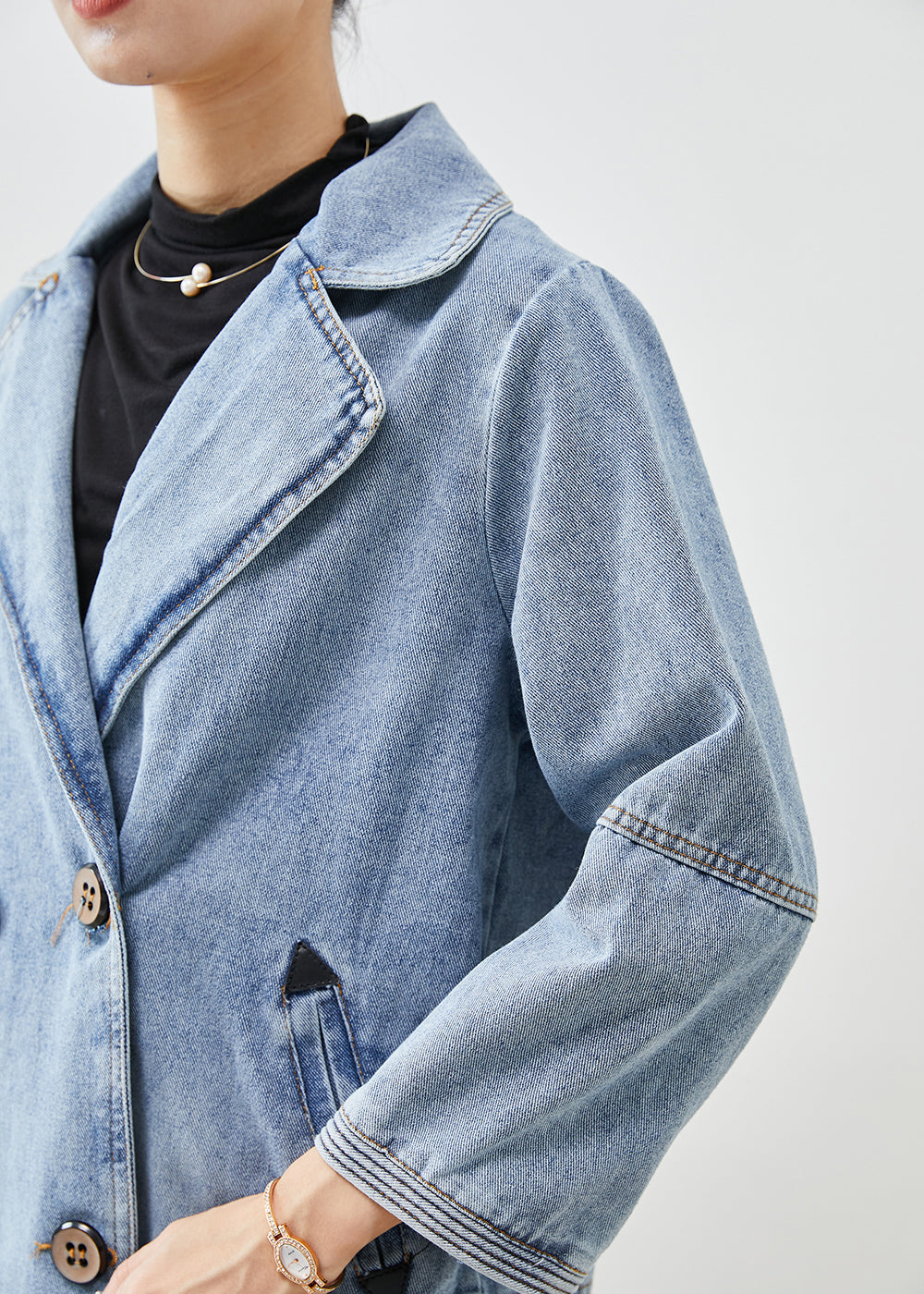 Beautifully Crafted Jacket in a Classic Style