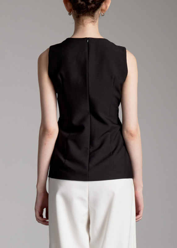 Classic Vintage Top with a Flattering Fit