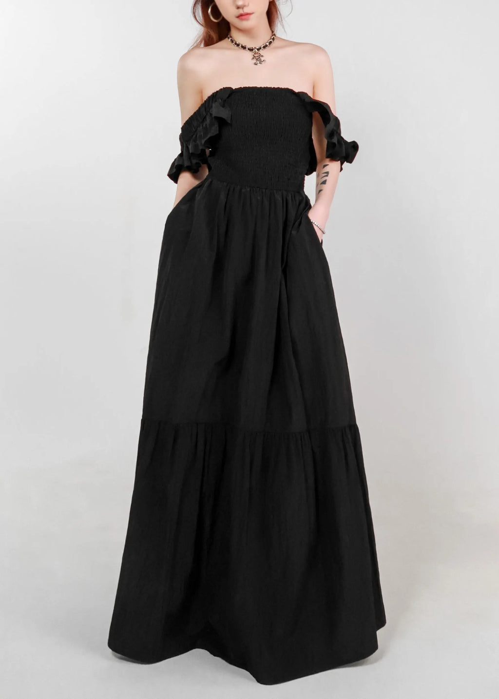 Gracefully Styled Dress for Any Occasion